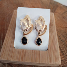 Charger l'image dans la galerie, Boucles d'oreilles "Madeleine" Noir