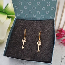 Charger l&#39;image dans la galerie, Boucles d&#39;oreilles &quot;Emilia&quot;