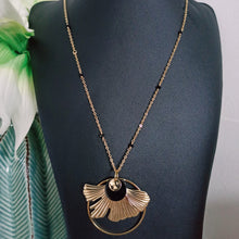 Charger l&#39;image dans la galerie, Collier &quot;Éris&quot;